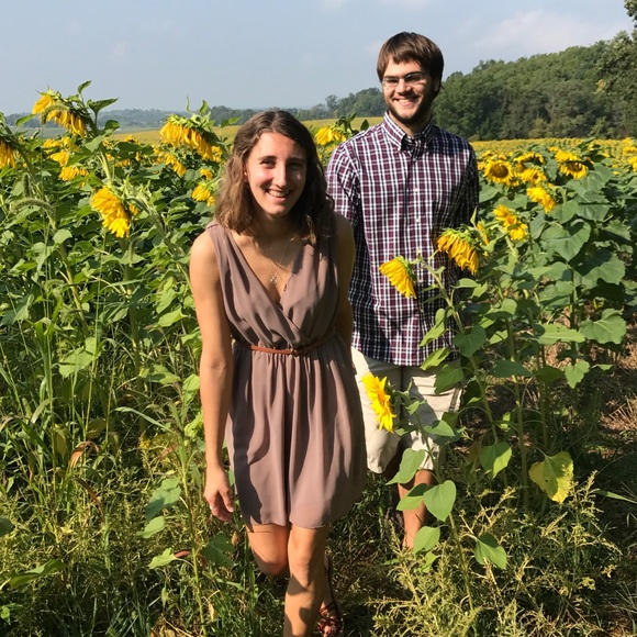 Meet your Posher, Ashley - Picture 1 of 1